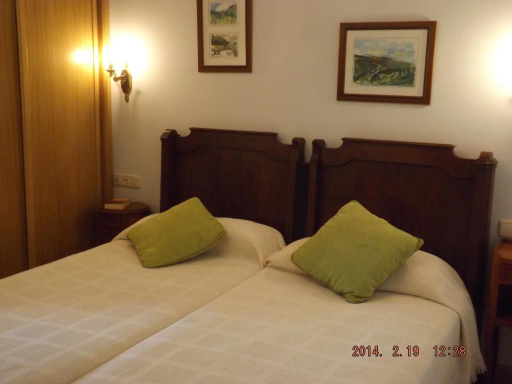 גטאריה Hotel Azkue מראה חיצוני תמונה